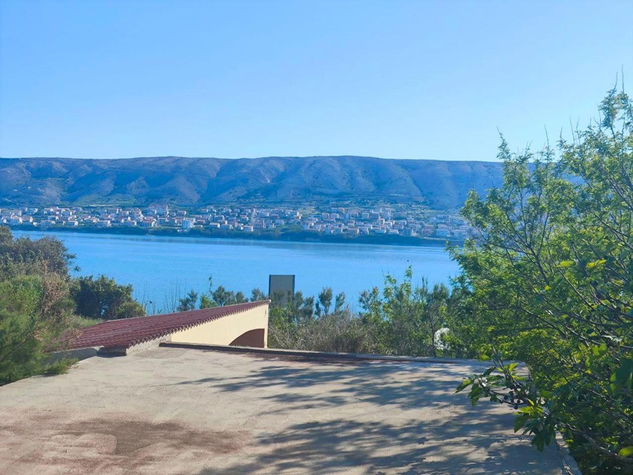 Tonino Apartments Паг Екстер'єр фото